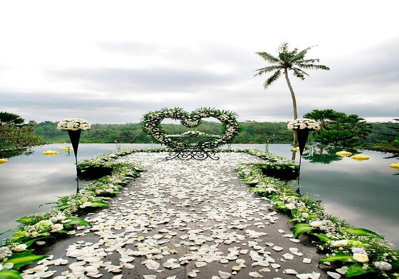 渡假胜地  Kupu Kupu Barong Villas And Tree Spa By L’occitane