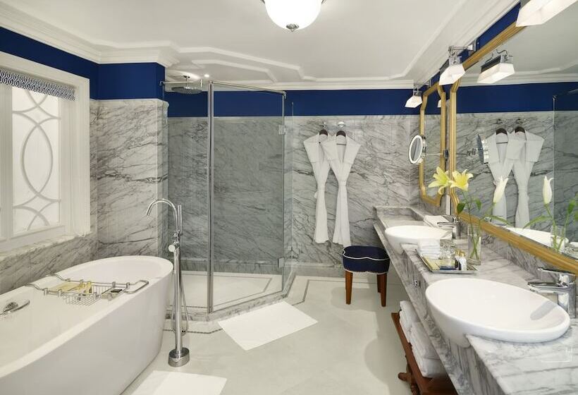 Taj Fort Aguada Resort & Spa, Goa