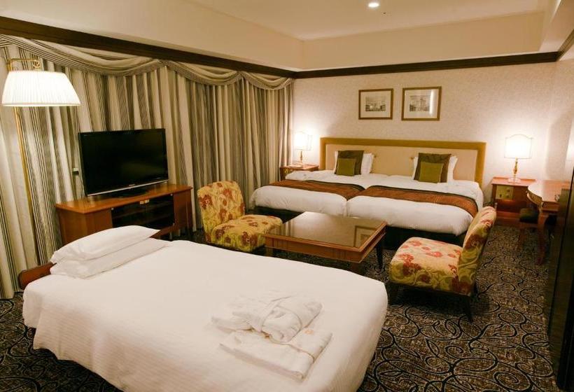 Takakura Hotel Fukuoka