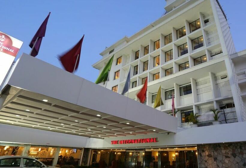 هتل The International