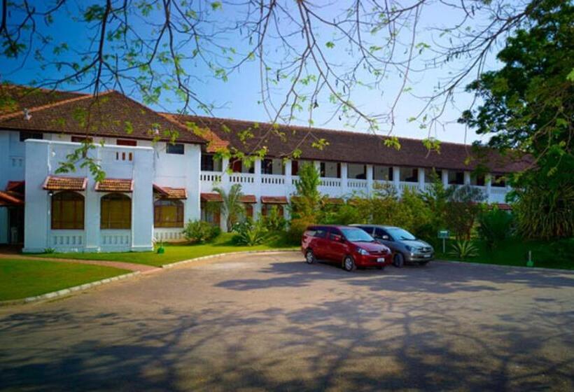 The Mascot Hotel A Heritage Living Experience