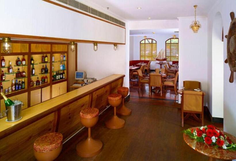 The Mascot Hotel A Heritage Living Experience