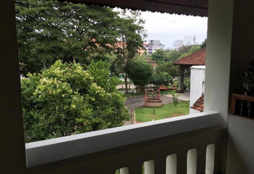 The Mascot Hotel A Heritage Living Experience