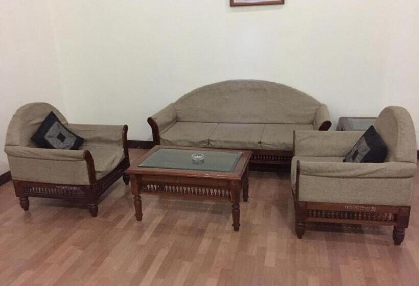 The Mascot Hotel A Heritage Living Experience