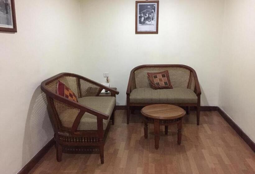 The Mascot Hotel A Heritage Living Experience