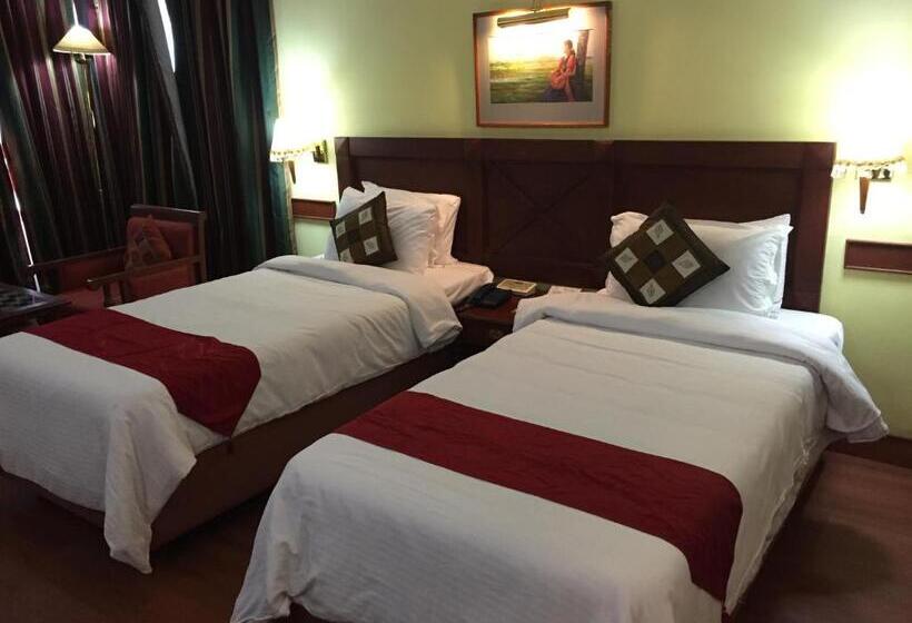 The Mascot Hotel A Heritage Living Experience