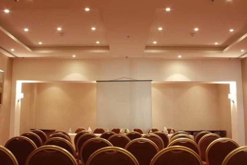 ホテル Grand Palace