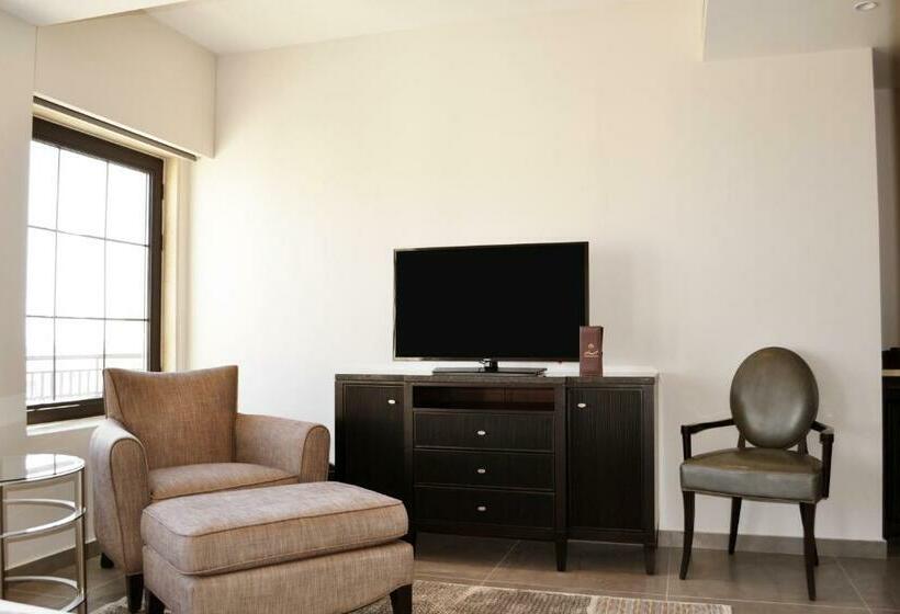 هتل Ambassador, A Boutique