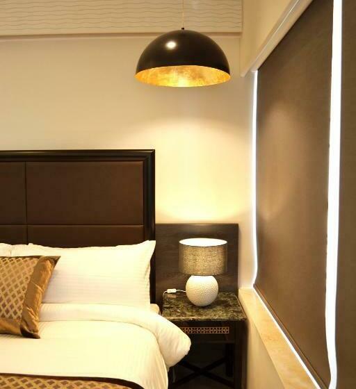 هتل Ambassador, A Boutique