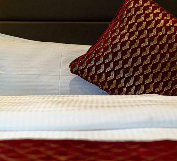 هتل Ambassador, A Boutique