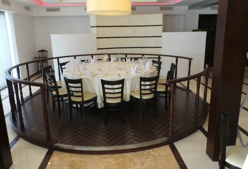 Отель Amman Airport