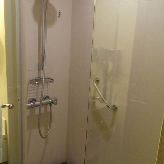 Отель Amman Airport