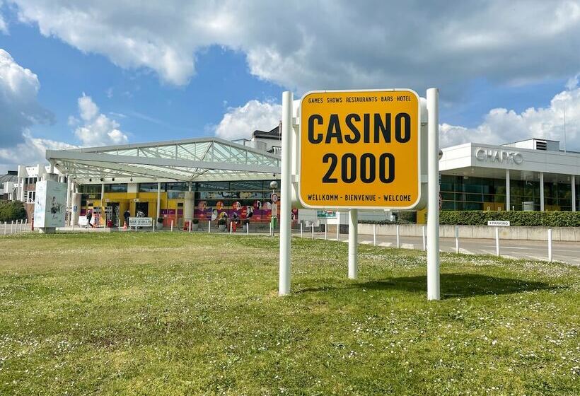 ホテル Casino 2000   Adult Guests Only