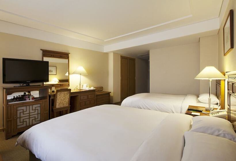 Commodore Hotel Busan