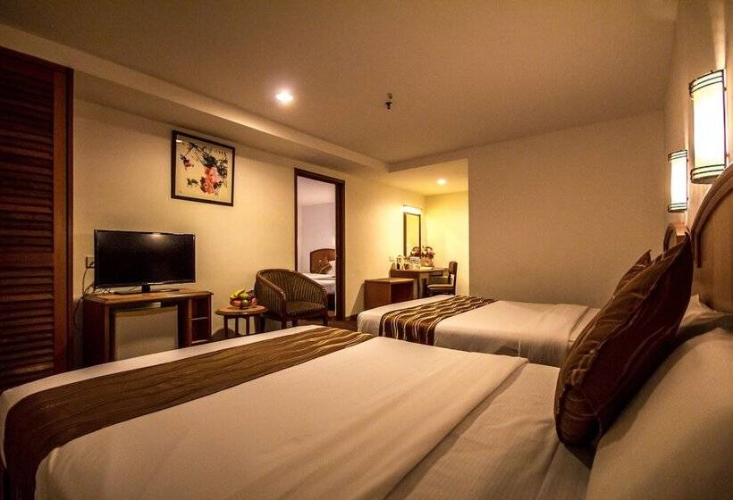 בית מלון כפרי Continental