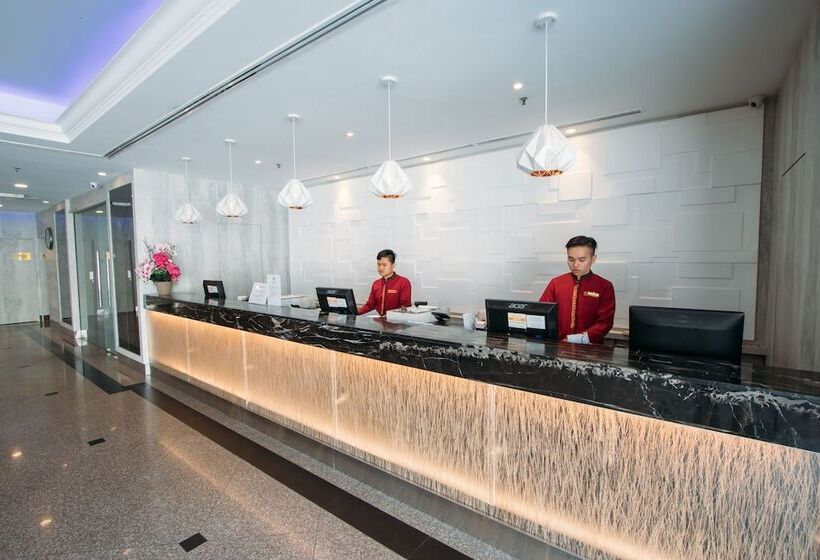 בית מלון כפרי Continental