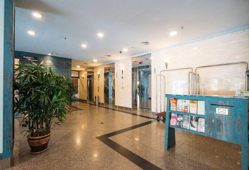 בית מלון כפרי Continental