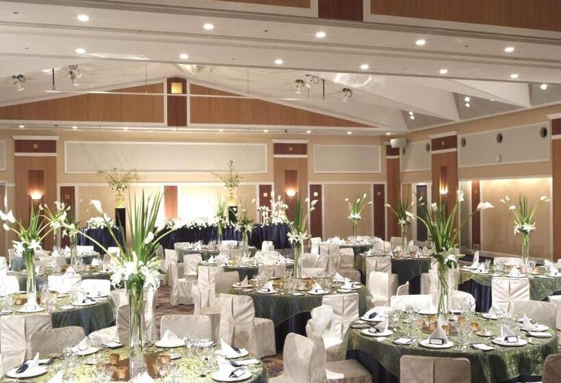 ホテル Crown Palais Kitakyushu