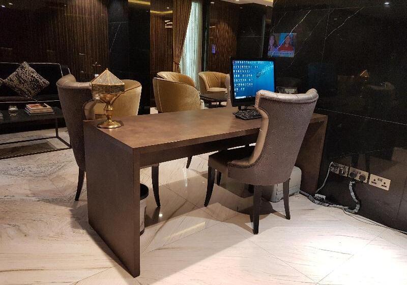 هتل Crowne Plaza Kuwait Al Thuraya City, An Ihg