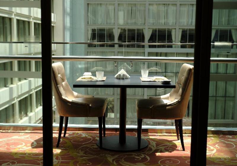 هتل Crowne Plaza Kuwait Al Thuraya City, An Ihg