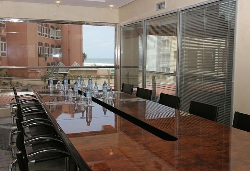 هتل De La Corniche