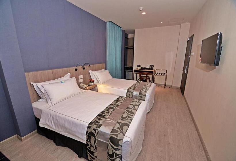 فندق Diamond Inn