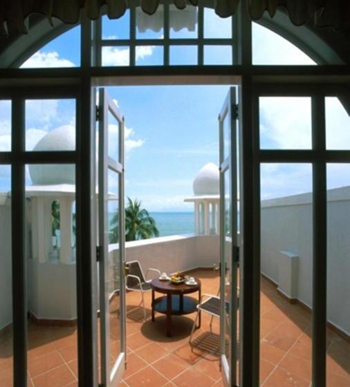 בית מלון כפרי Eastern And Oriental