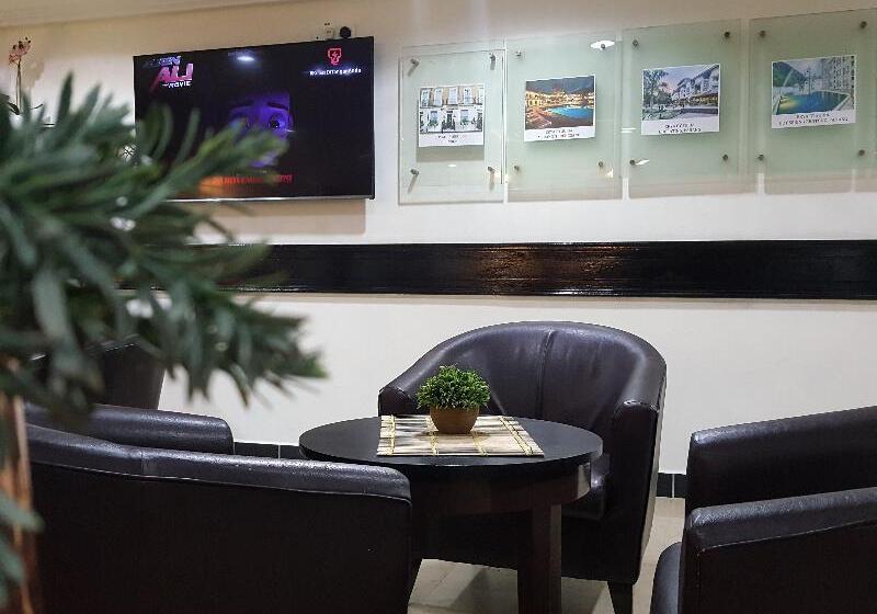 בית מלון כפרי Erya By Suria Johor Bahru