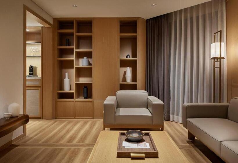 هتل Grand Josun Busan