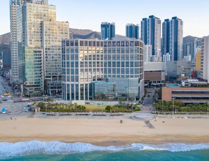 هتل Grand Josun Busan