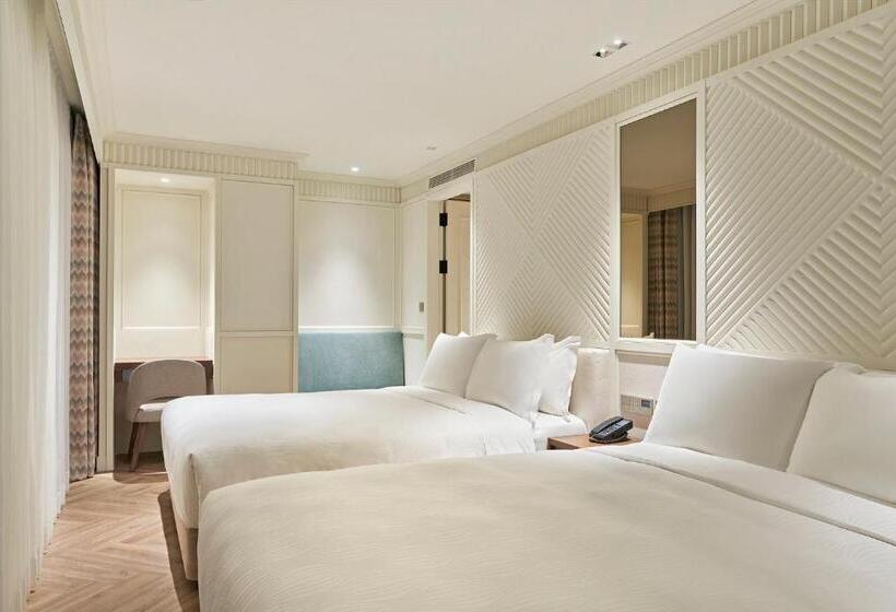 هتل Grand Josun Busan