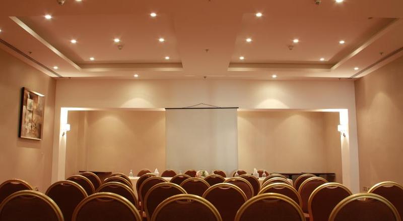 ホテル Grand Palace