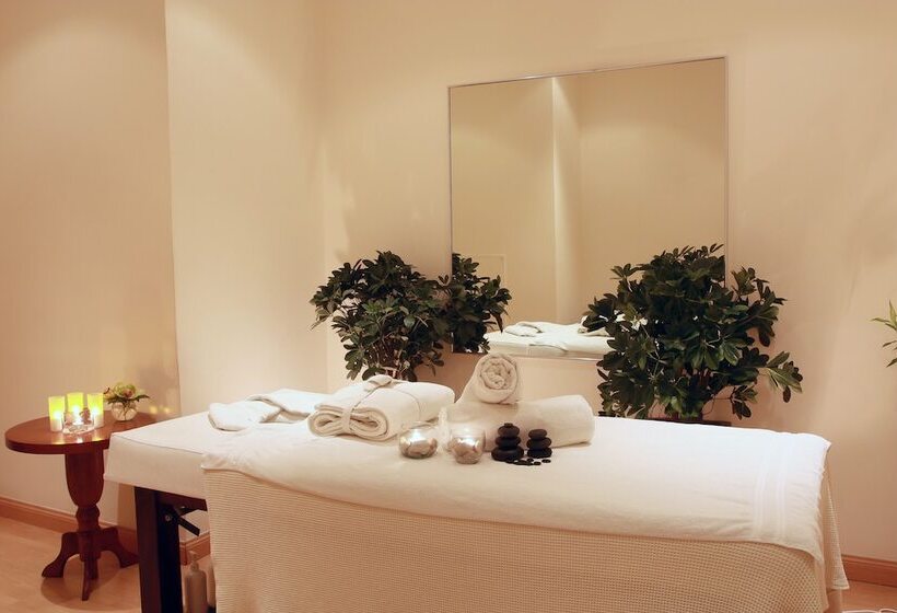 ホテル Grand Palace