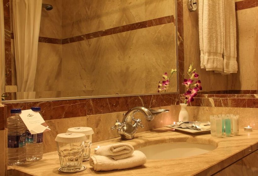 ホテル Grand Palace