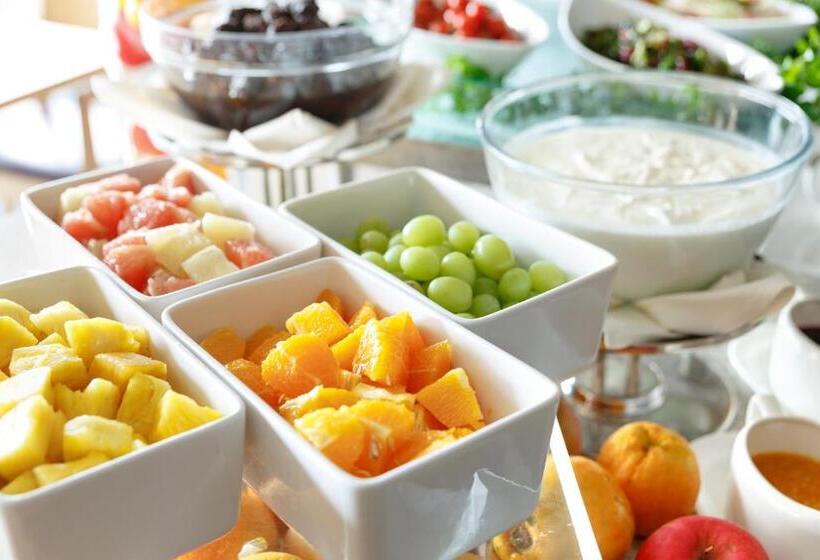 Haneda Excel Hotel Tokyu Haneda Airport Terminal 2