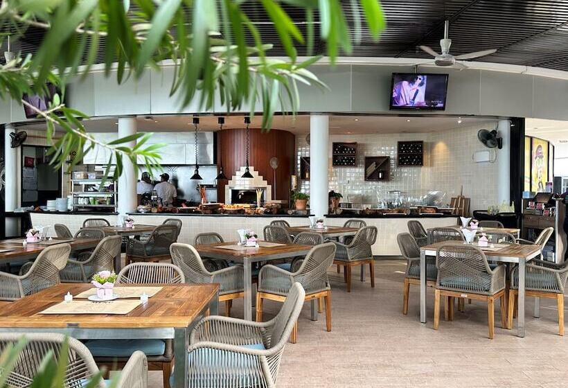 Hard Rock Hotel Penang