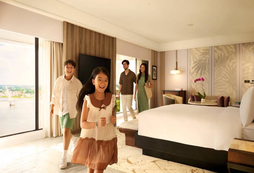 ホテル Hilton Kuching