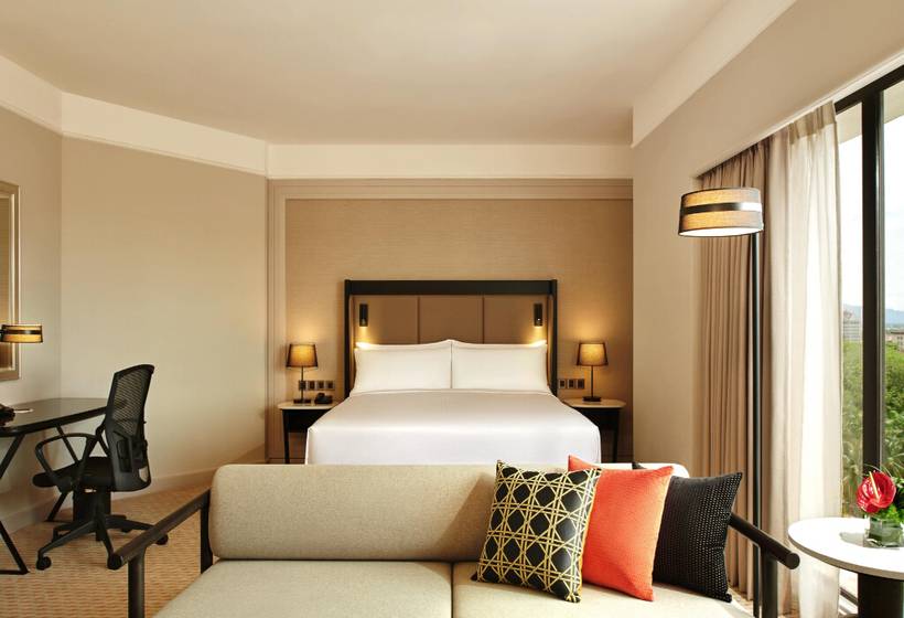 ホテル Hilton Kuching