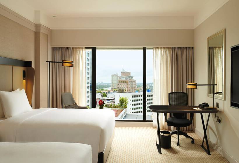 ホテル Hilton Kuching