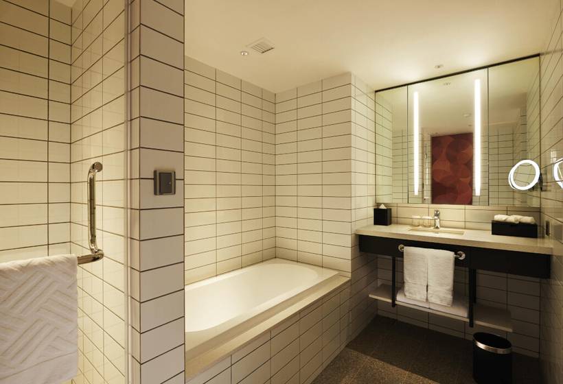 هتل Hilton Kuching