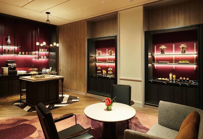 ホテル Hilton Kuching