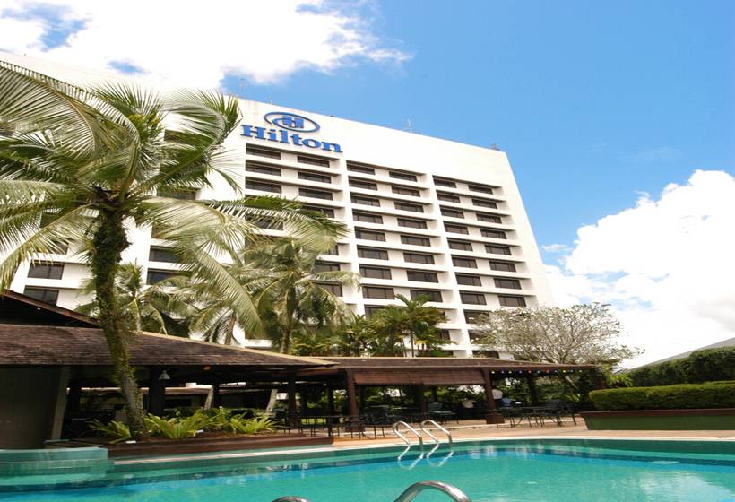 هتل Hilton Kuching