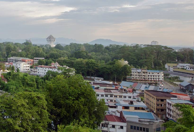 ホテル Hilton Kuching