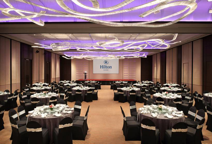 ホテル Hilton Kuching