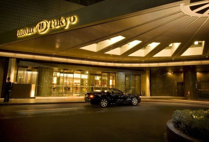 בית מלון כפרי Hilton Tokyo