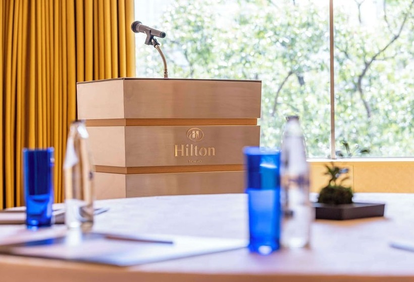 בית מלון כפרי Hilton Tokyo