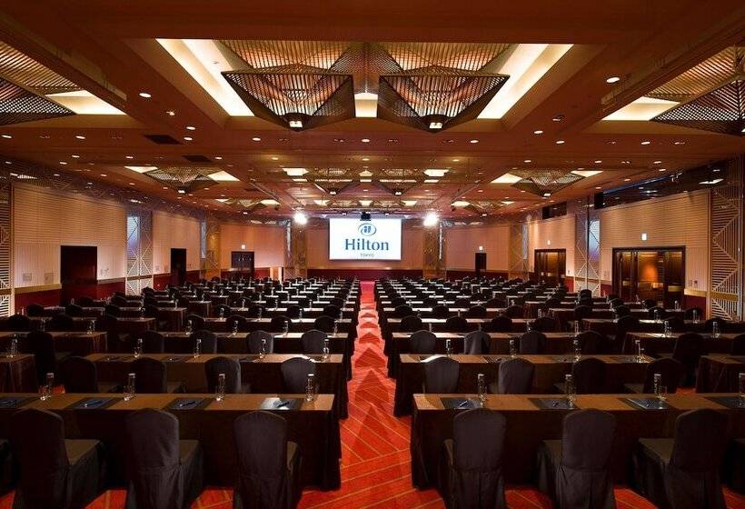 בית מלון כפרי Hilton Tokyo