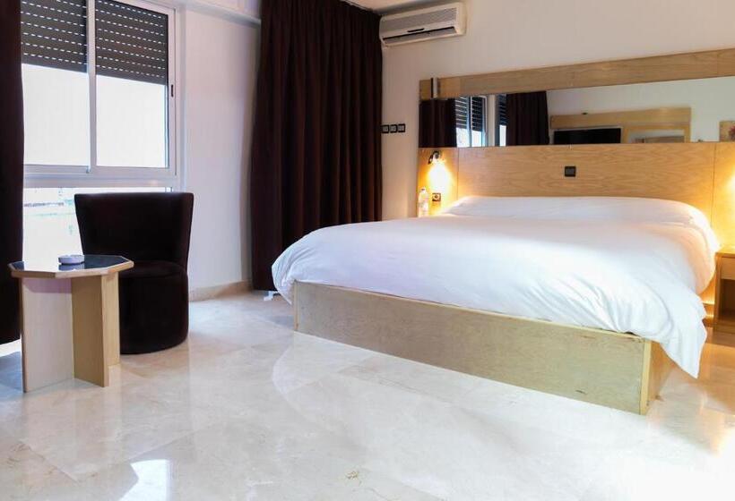 فندق Hôtel Tanjah Flandria