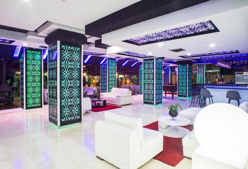 فندق Hôtel Tanjah Flandria