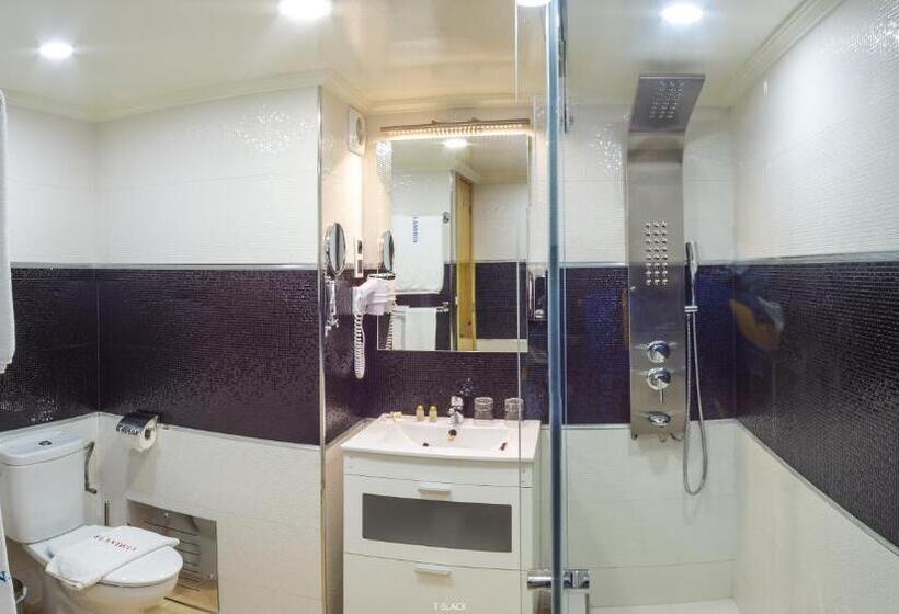 فندق Hôtel Tanjah Flandria